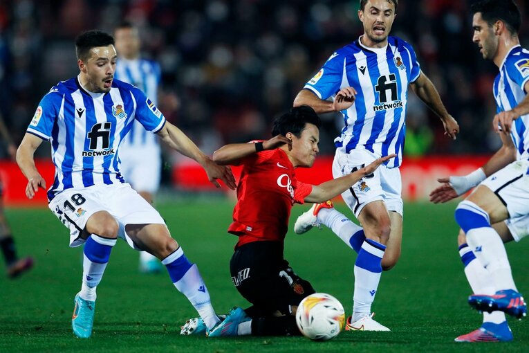 “クボが噛み合わない縦関係”に名手も同情？ 納得できない久保建英の表情、36歳ダビド・シルバの魔術〈撮影者の視点〉(19)