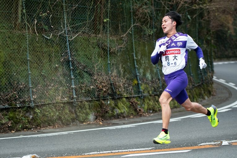 2021年箱根駅伝6区、懸命に走る花崎　©Nanae Suzuki