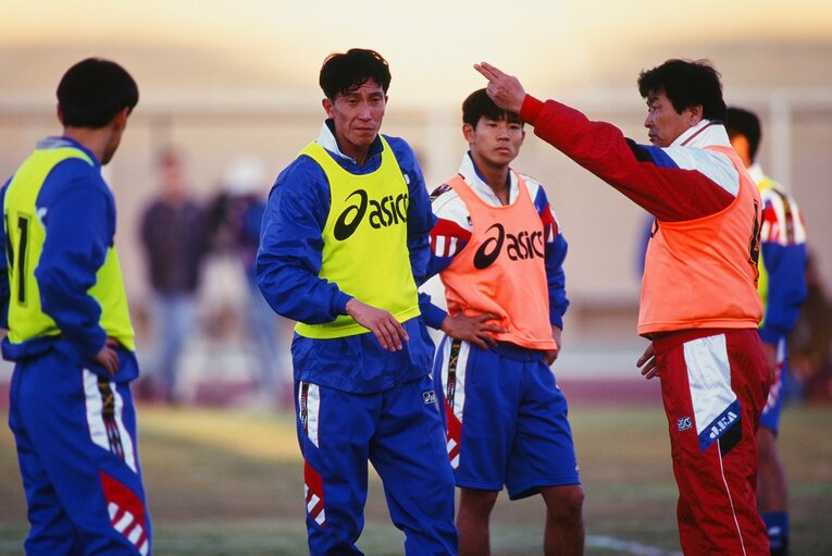 日産時代から慕う加茂監督（当時）の更迭に、責任を感じていたという柱谷　©︎J.LEAGUE