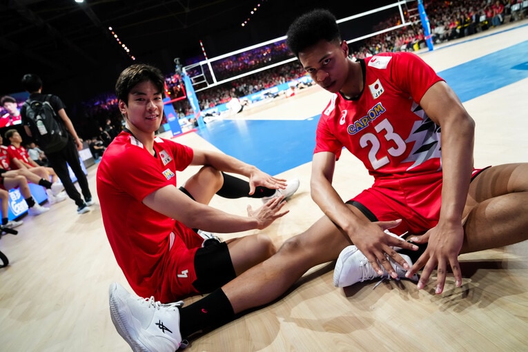 宮浦健人、エバデダン ラリー（VNLドイツ戦）　©︎Volleyball World