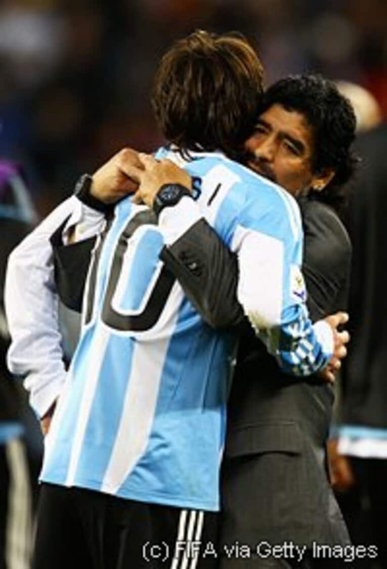 ＜10番の時代の終わり＞ リオネル・メッシ 「なぜ彼は“神の子”になれなかったのか」(5)