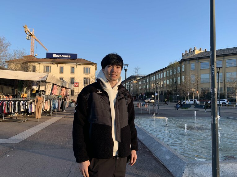 2025年3月、ミラノでインタビューに答えた大塚　©︎Noriko Yonemushi