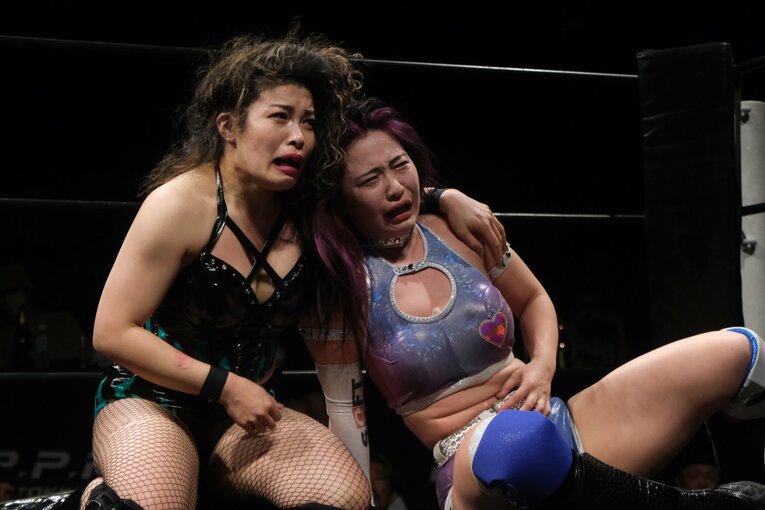 「圧倒される肉体美」を目指す新人女子プロレスラー…コンテストにも出場するZONESが語る“理想像”「実は体重が10kg減ったんです」(83)