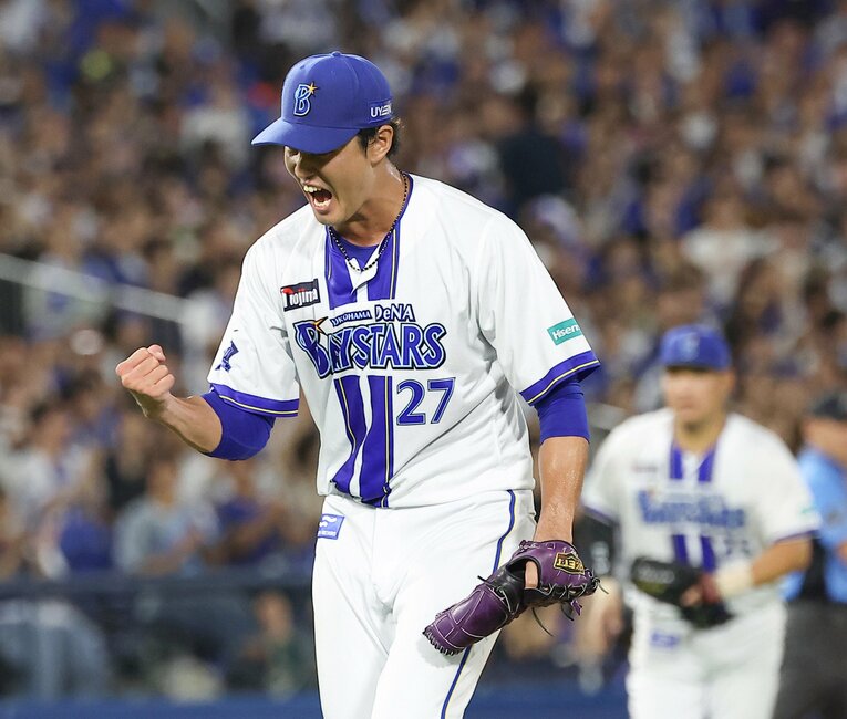 中日打線を抑えて吠える藤浪晋太郎　©JIJI PRESS