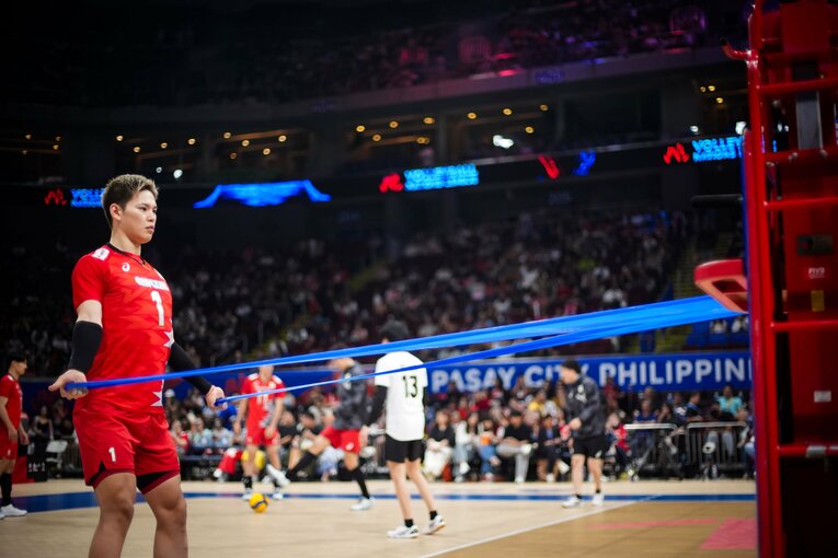 西田有志（VNLオランダ戦）　©︎Volleyball World