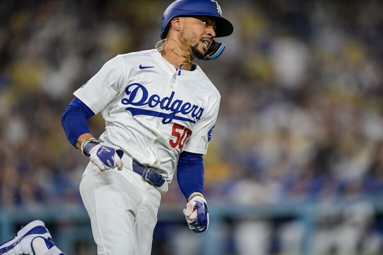 ベッツは2014年のメジャーデビューから10年間、今季も骨折離脱まで一貫して1番だった ©Nanae Suzuki