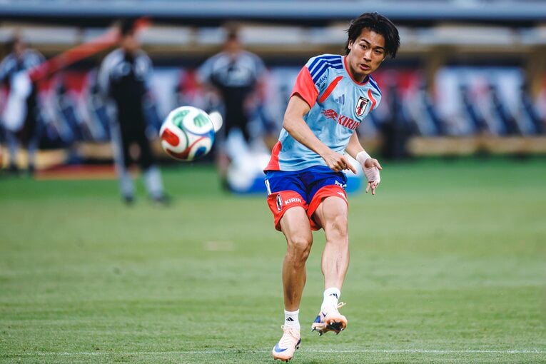 【日本サッカー名選手レア写真集】中村敬斗（画像は右に続きます）　©Kiichi Matsumoto