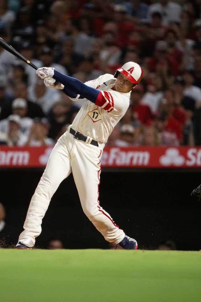 8月31日のヤンキース戦。コールから放った30号3ランの連続写真（7枚目／全11枚）©Nanae Suzuki