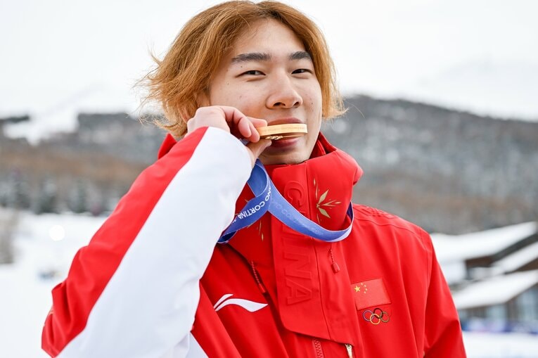 男子スノーボードのスロープスタイルで金メダルを獲得した中国のシャオミン　©Nanae Suzuki / JMPA