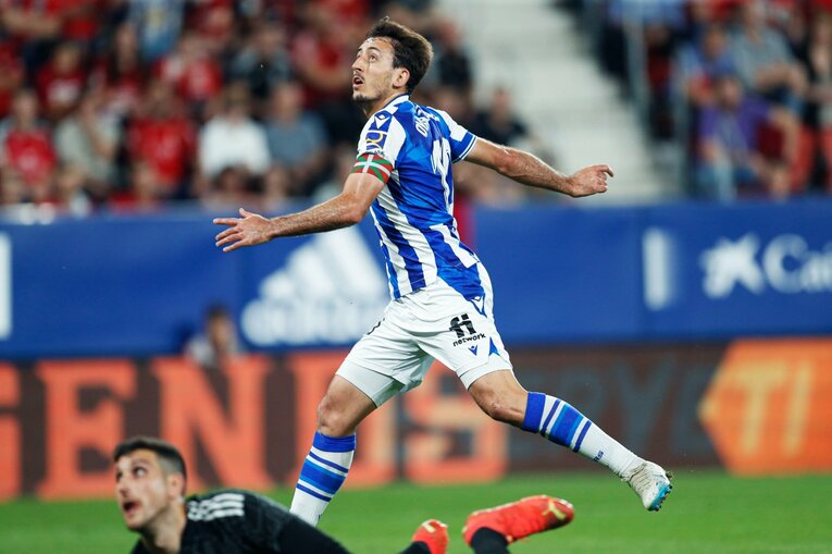 「タケ、今日はお前の日になる」と監督に送り出された通り…久保建英21歳の7点目→“MVP後ひっそり行動”をカメラマンは見た(21)