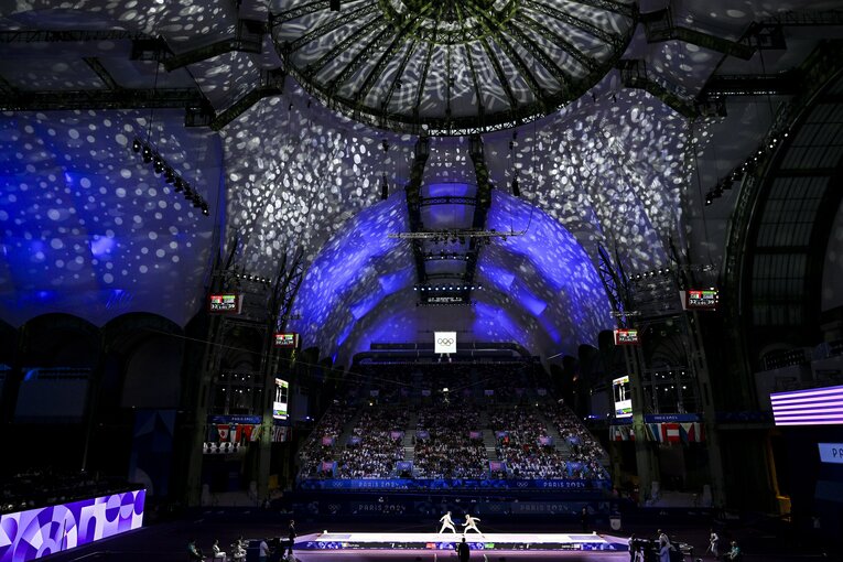 フェンシング会場のグラン・パレ　©Asami Enomoto/JMPA