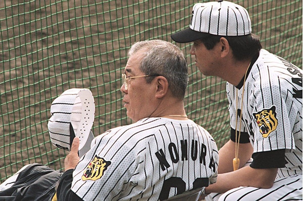 新庄の敬遠球サヨナラ打を呼んだ 野村克也と 一番弟子 の絆 プロ野球 Number Web ナンバー