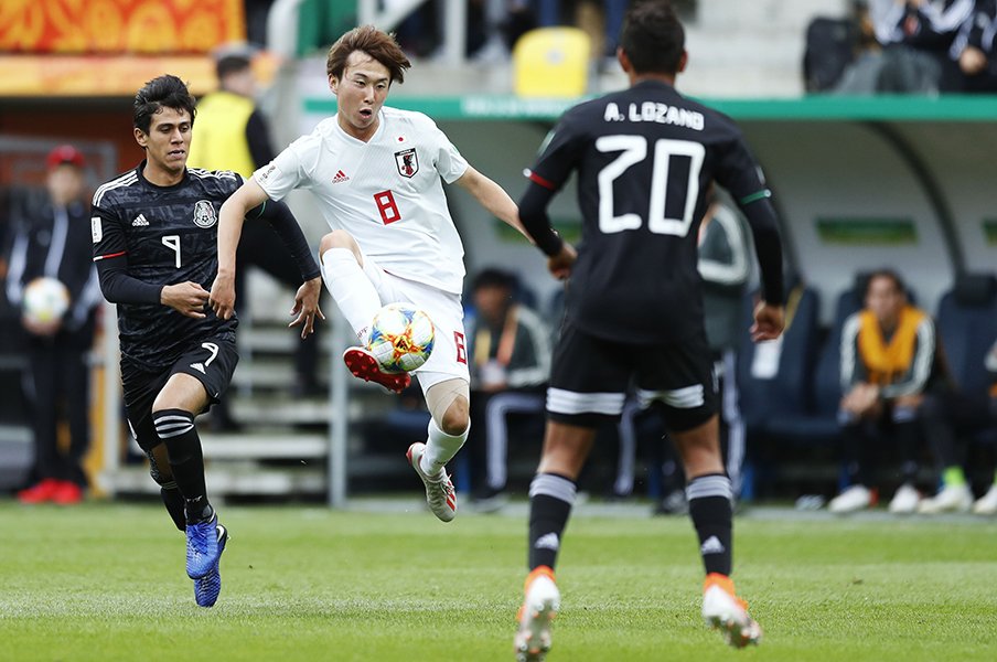 試合を楽しんでメキシコに完勝。U-20W杯の日本、決勝T確実か。＜Number Web＞ photograph by D.Nakashima/AFLO