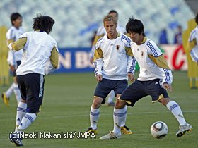 南アW杯、カメルーン戦前日に行われた練習試合にて