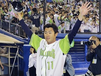 由規「泣いていないですよ」笑顔で復活勝利を刻んだ“元”剛腕。＜Number Web＞ photograph by Kyodo News