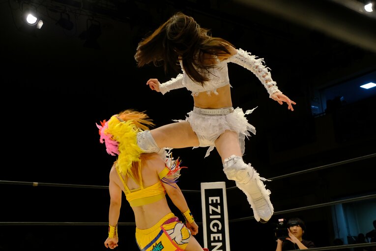 高校3年生の女子プロレスラー・心希（しんの）【スワイプするとそのほかの写真もご覧になれます】©Norihiro Hashimoto