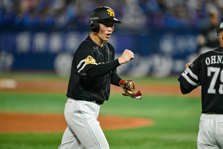 日本シリーズ第1戦、2戦ともに流れを引き寄せる活躍をみせたソフトバンクの庄子雄大　©️Nanae Suzuki