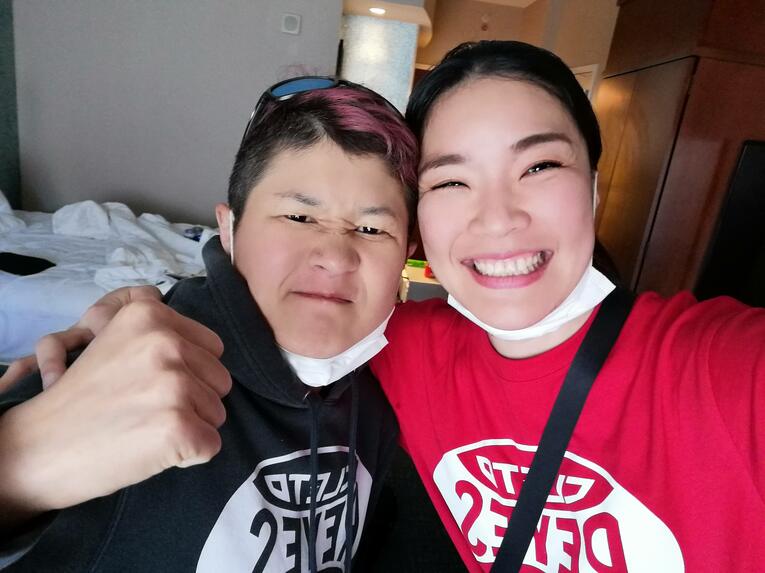 アメリカでの試合前、出発前のホテルで気合を入れる　©︎本人提供