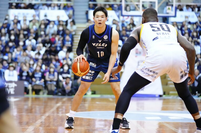 今季から長崎ヴェルカでプレーする馬場　©︎B.LEAGUE