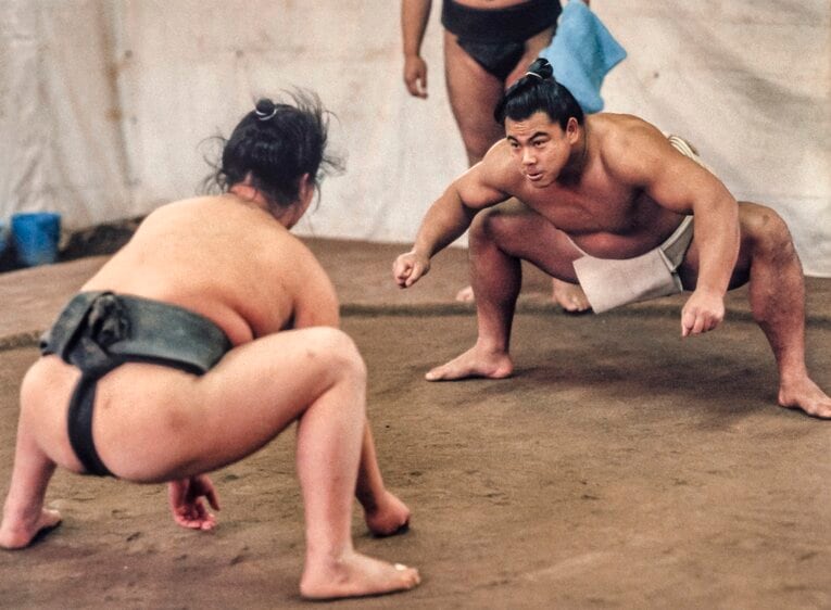 稽古中の千代の富士（1983年撮影）　©Getty Images