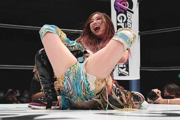 上谷沙弥vs.KAIRI