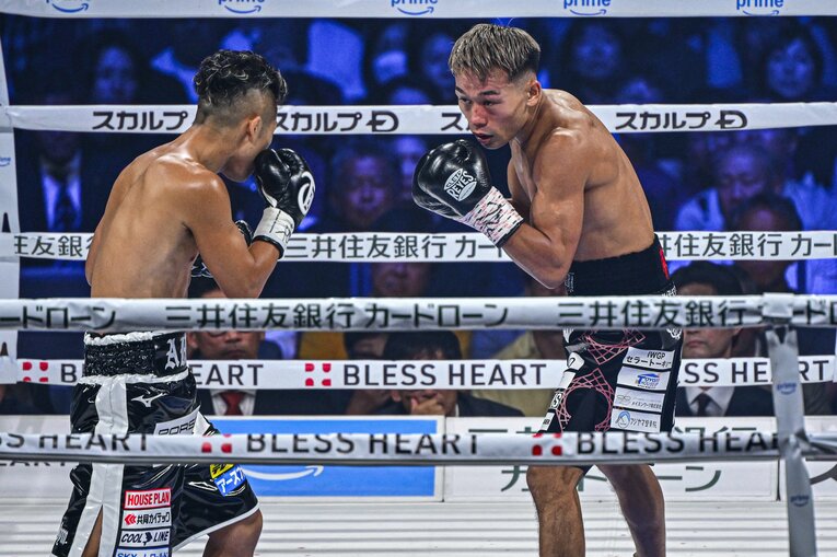 井上拓真vs.堤聖也（WBA世界バンタム級タイトルマッチ）©Takuya Sugiyama