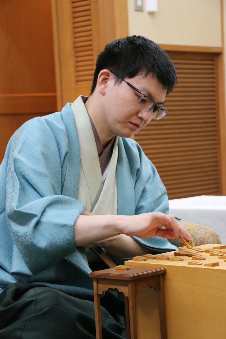 王将戦第5局、激選後の2人の様子（写真は右に続きます）　©Shintaro Okawa