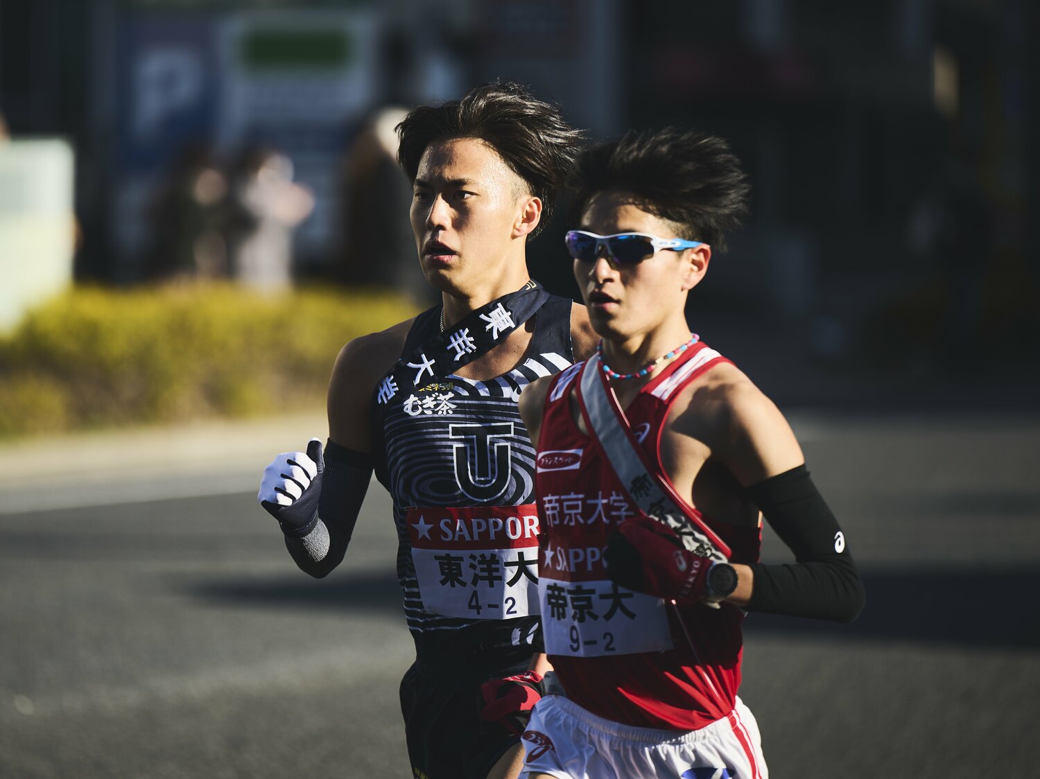 2年時の2023年の箱根駅伝で2区を走った石田だが、区間19位に終わった　©Yuki Suenaga