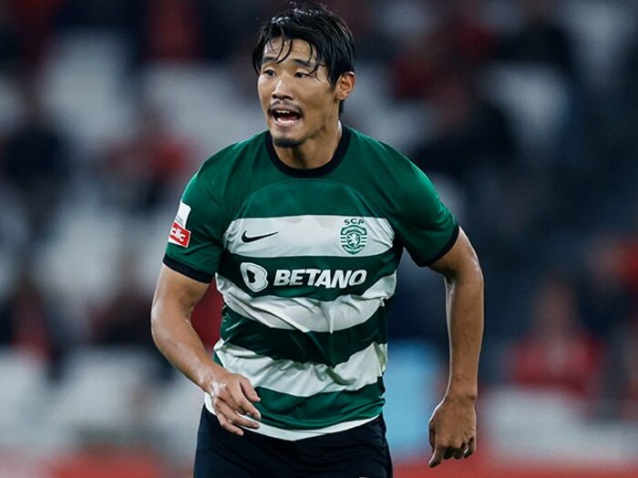 森保ジャパン守田英正28歳“日本に伝わらない”ポルトガルで認められた勲章…敗戦で目は充血も「5万人の敵地ダービー大ブーイング」<Number Web> photograph by Daisuke Nakashima