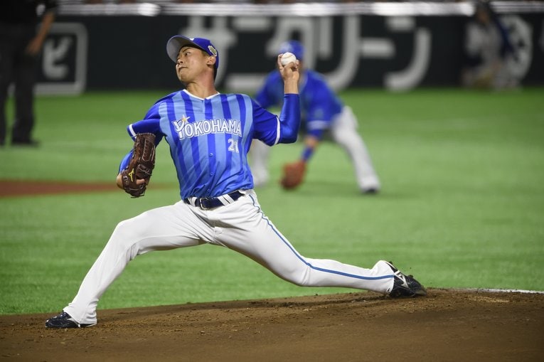 木下さんとは駒大で同学年だったDeNAの今永昇太　©Naoya Sanuki