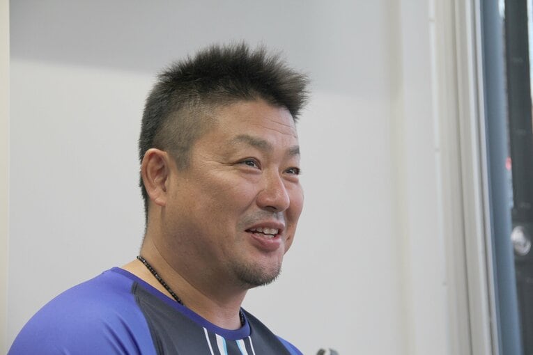 秋季練習からチームに合流した村田コーチ　©NumberWeb