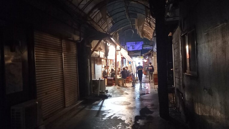 筆者が撮影した沖縄の栄町市場　©Koji Fuse