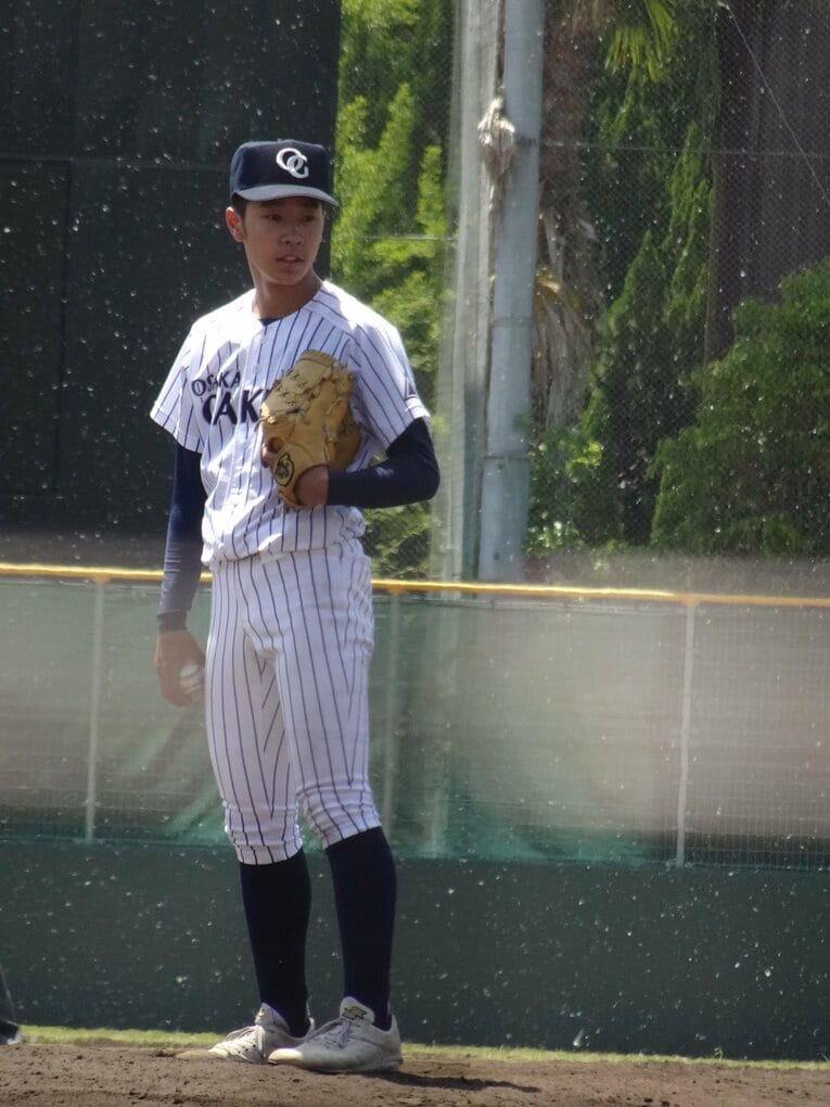 【172cmの逸材1年生】連続写真／北海道から大阪学院大高にやってきた林将輝　©Yuji Yanagawa