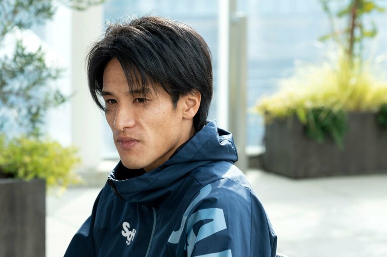 33歳になった村澤。箱根路での圧倒的な走りが印象に残るが、4年時に主将を務めた年はチームは予選落ちに　©Takashi Shimizu