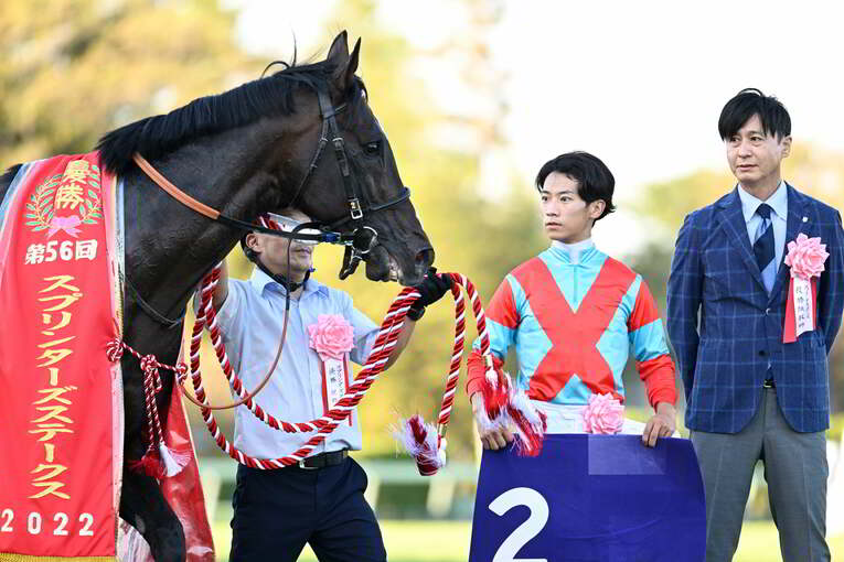 1番人気メイケイエールはなぜ不発に終わった？ 波乱のスプリンターズS、「すべての展開が味方した」ジャンダルムが生んだ“血のドラマ”(50)