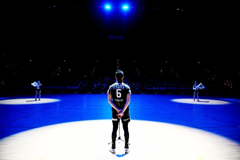 主将・近裕崇から内山と高松へメッセージ　©︎WOLFDOGS NAGOYA