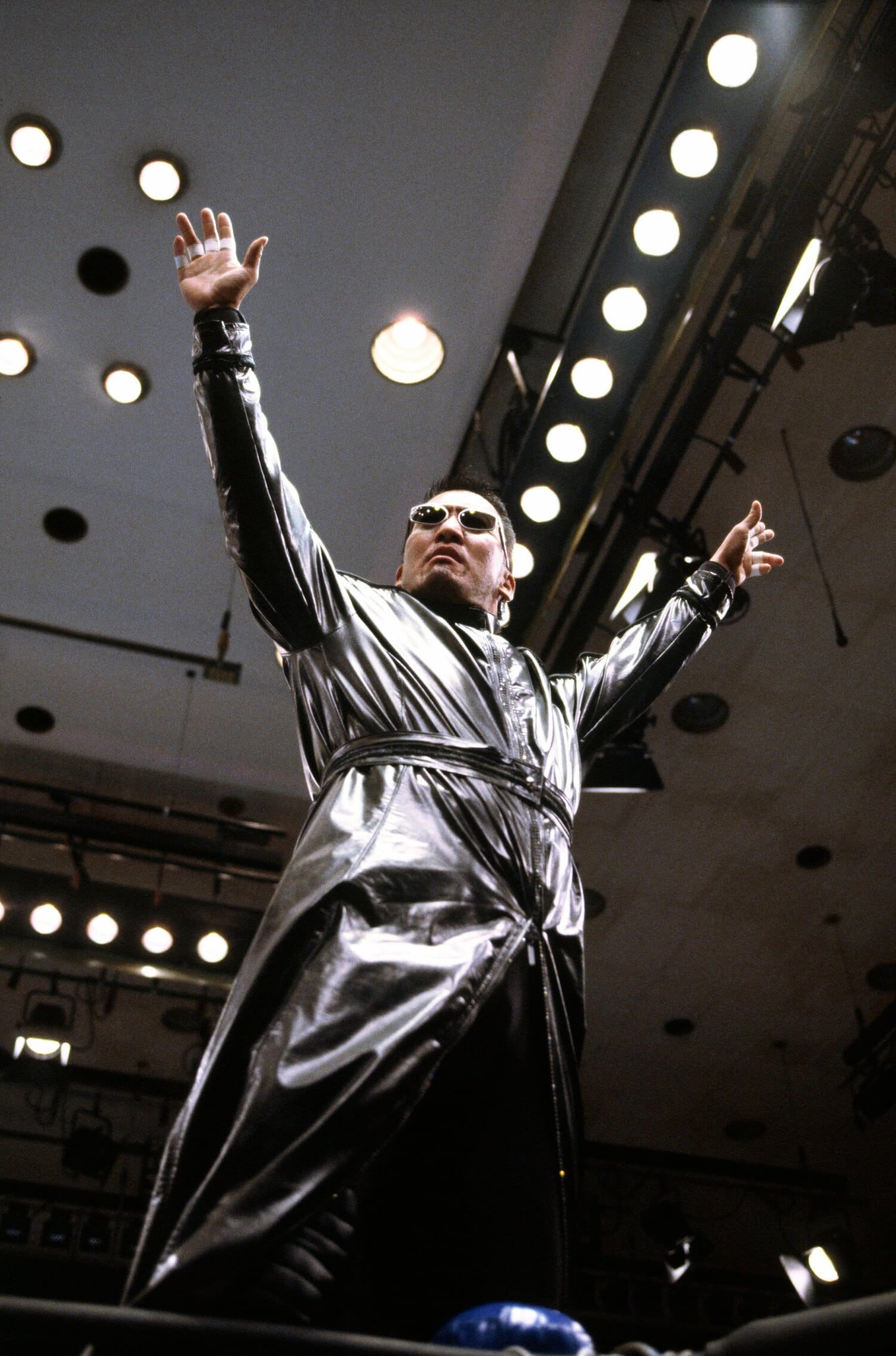 引退を視野に入れていた蝶野だが、猪木問答を経て現場監督となった　©AFLO