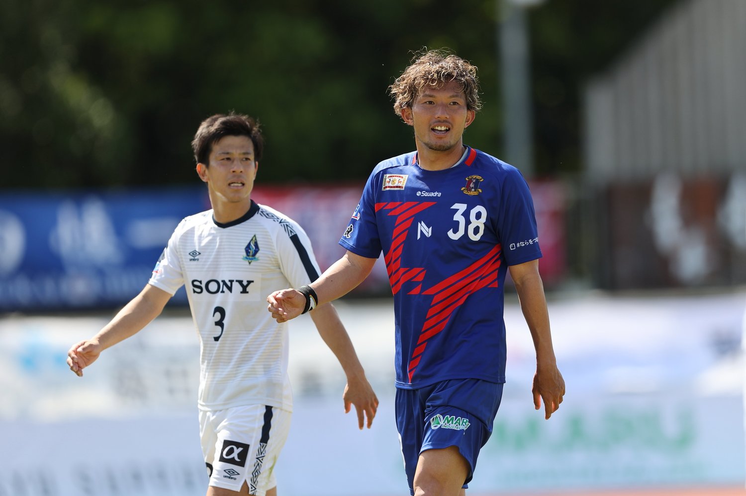 現在、奈良クラブでプレーする飯田　©NARA CLUB