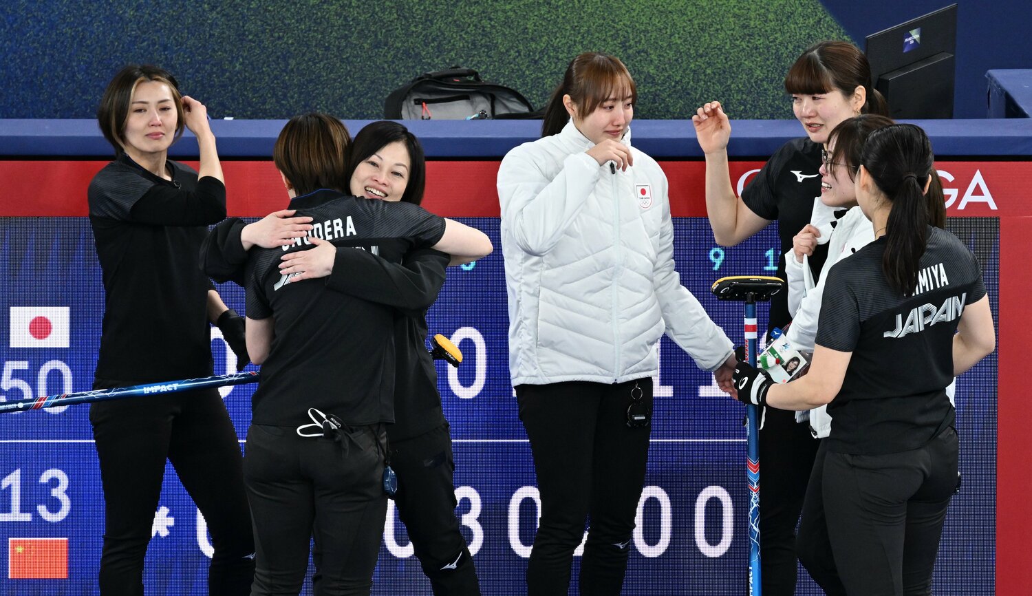 2勝目をあげた中国戦後、選手たちの目には涙があった ©JIJI PRESS