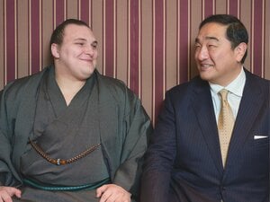 「ふたりで飲みだすと止まらなくなる」“阿吽の呼吸”で大関復帰を目指す安青錦と安治川親方の挑戦「あくまでも優勝を狙っていきます」