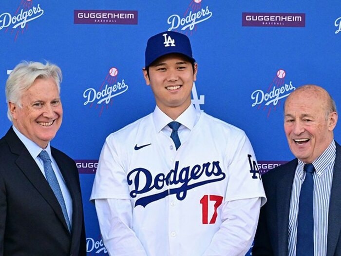 大谷翔平、野茂英雄、黒田博樹…ドジャースは、なぜ日本人選手をよく獲得する？「ひとりの用具係」から“絆の物語”は始まった＜Number Web＞ photograph by AFP/JIJI PRESS