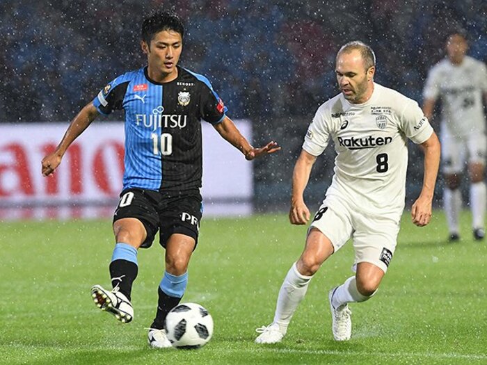 イニエスタから川崎へ最高の賛辞。「良いサッカー」で圧倒する秘訣。<Number Web> photograph by Getty Images