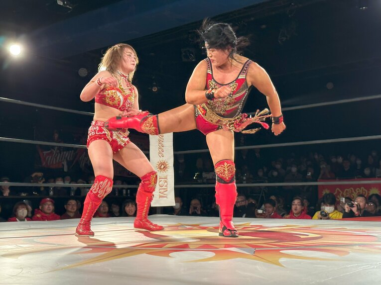 SareeeVS.里村明衣子　©Norihiro Hashimoto