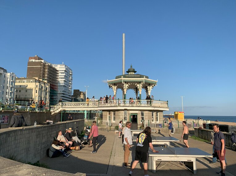 ブライトンのビーチ。アーティストのCDジャケットになりそうな風景が続く（3／7枚）©Yoichi Igawa　