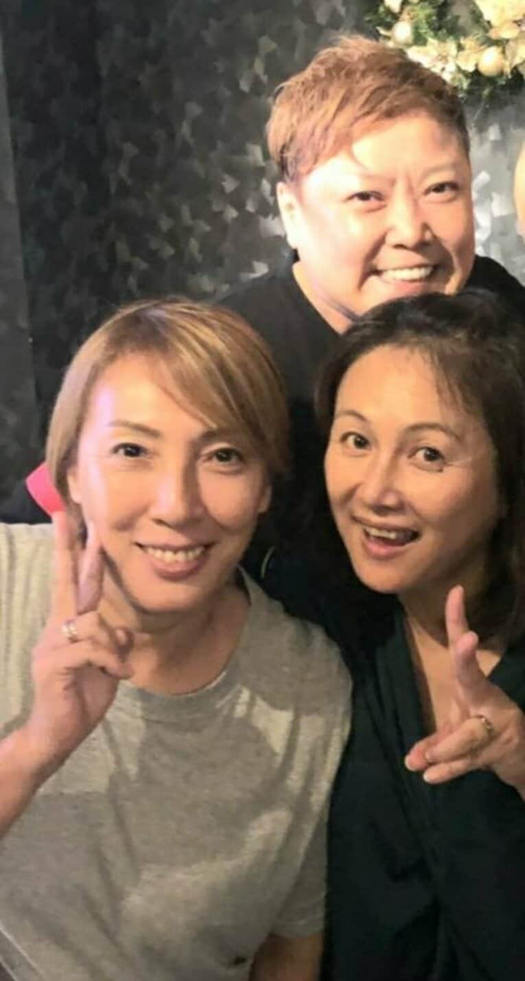 同期の尾崎魔弓、ダイナマイト関西と　©OZアカデミー