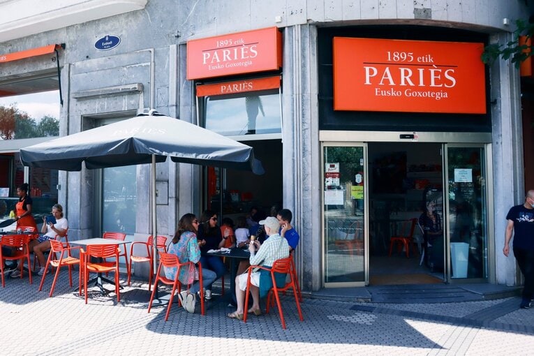 久保建英は「2ケタ得点」狙えるのでは…名手シルバと“精度の差”はあれど、カメラマンが感じたワケ〈バルサ戦好守で同点弾の起点〉(27)