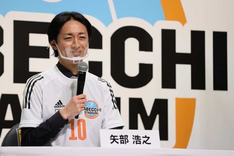 「選手へのリスペクトは挫折から…」矢部浩之が明かす、高校で出会った“バケモン”と『岡村を吉本に誘った』ワケ(33)