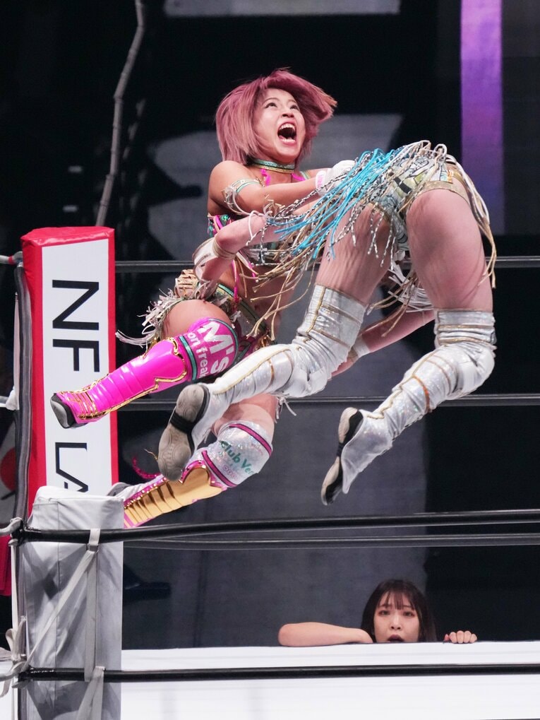 白川未奈vs上谷沙弥　©Essei Hara