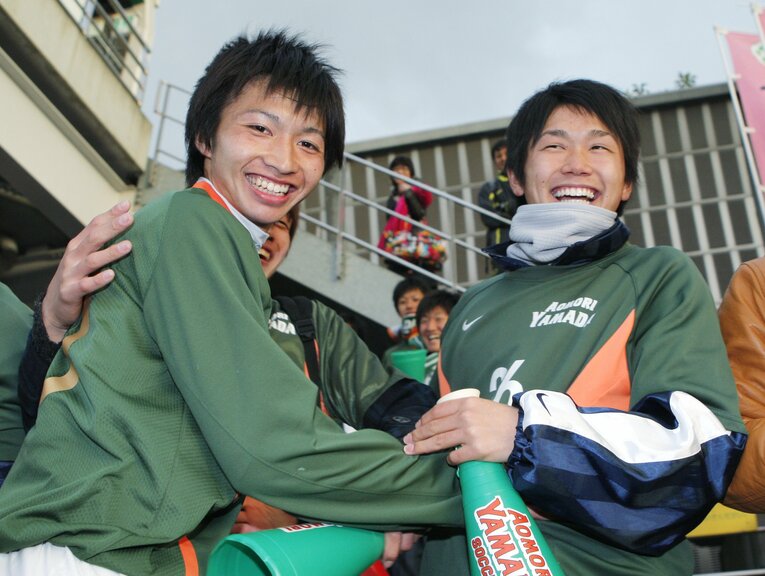 2009年度の選手権での青森山田・柴崎　©JIJI PRESS