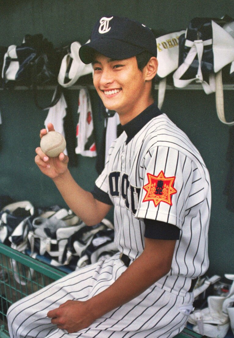 2002年撮影。ダルビッシュの東北高入学時　©KYODO